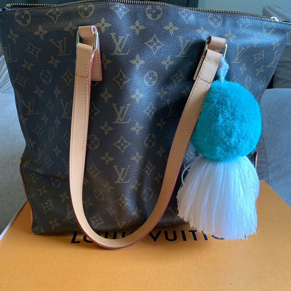 Louis Vuitton Cabas Mezzo